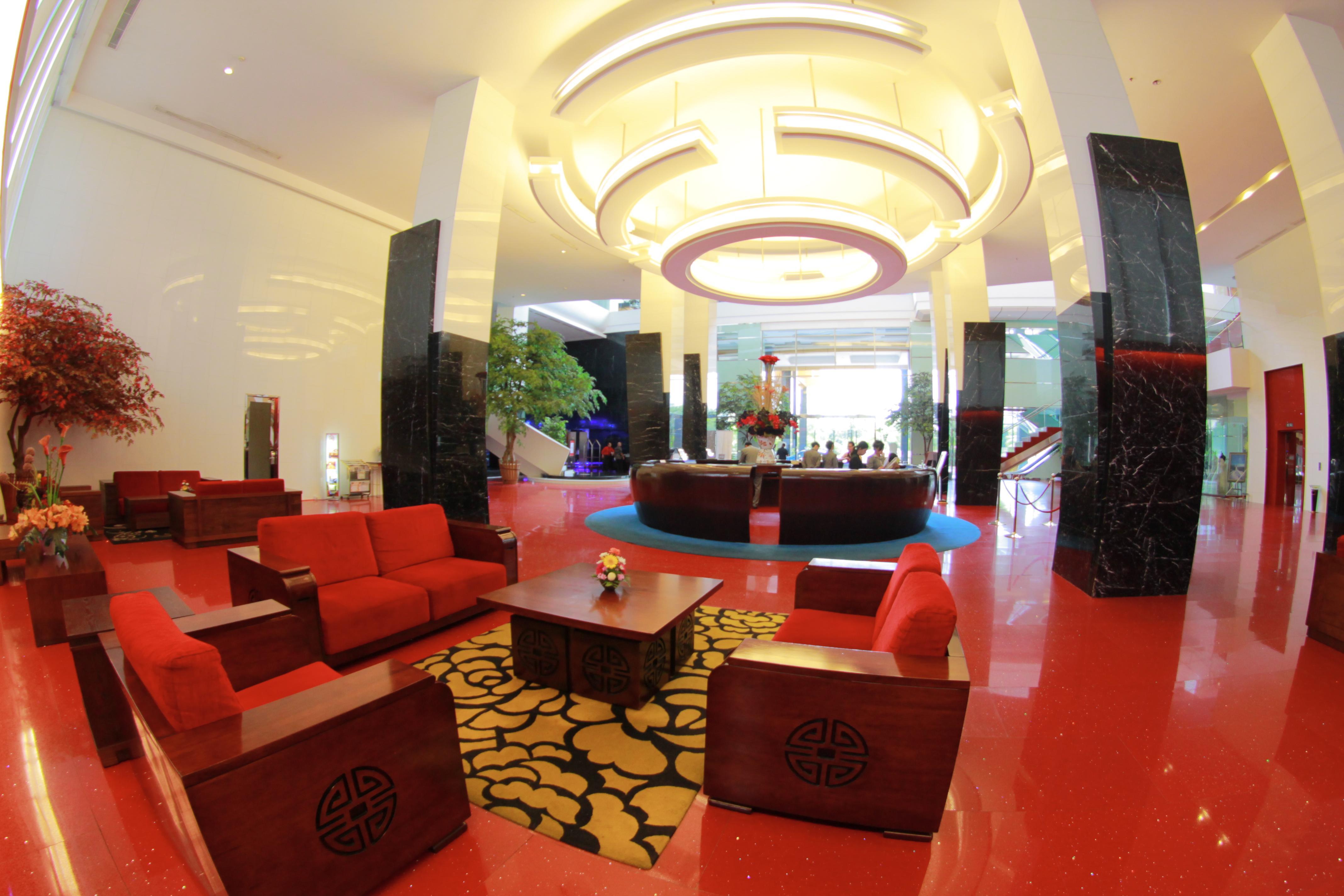Merlynn Park Hotel Jakarta Buitenkant foto